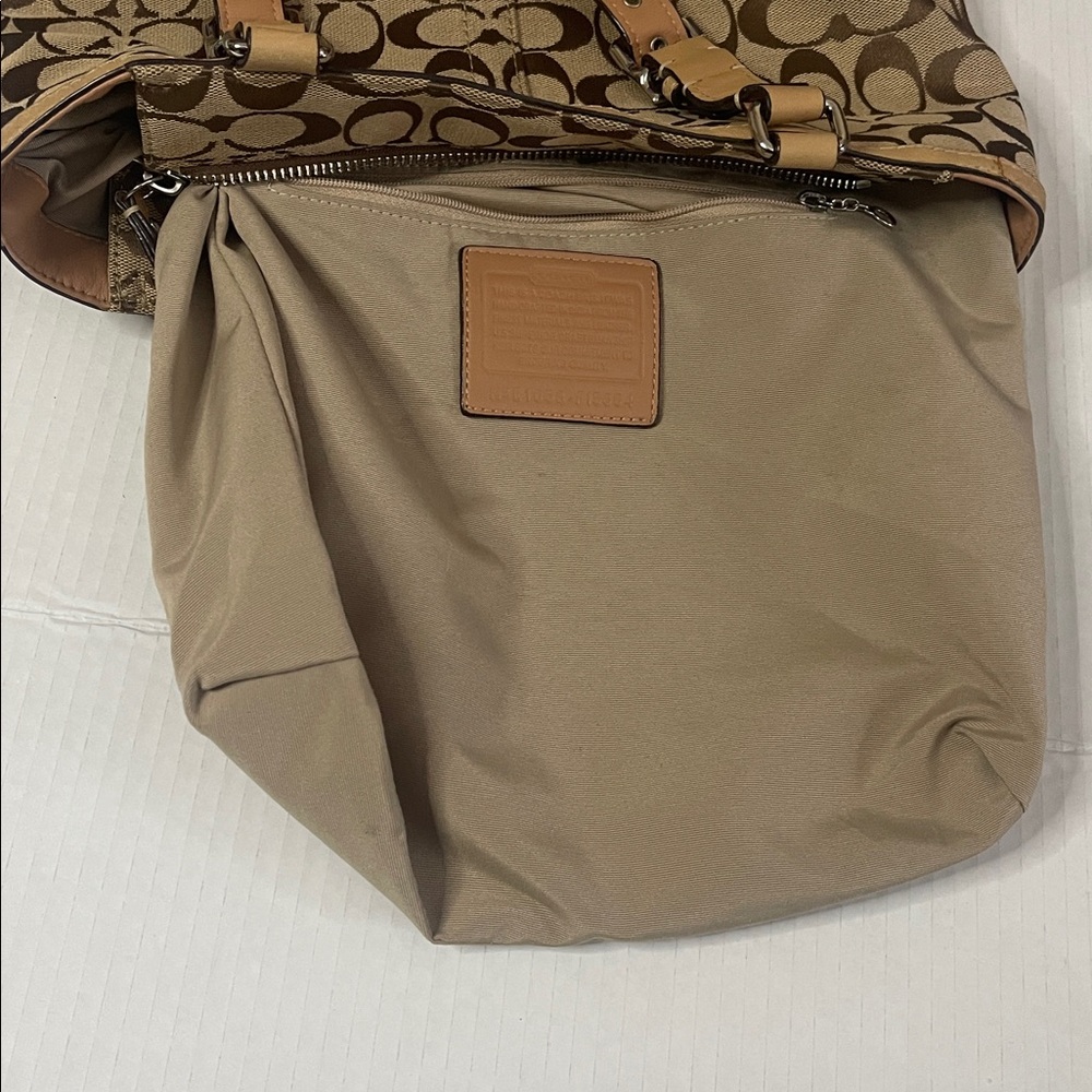 Coach Signature Tote. - Picture 7 of 13